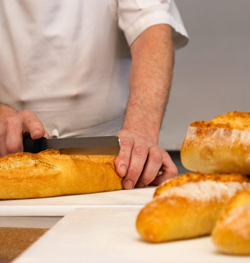 How to Bake Fluffy Bread at Home Without a Bread Machine