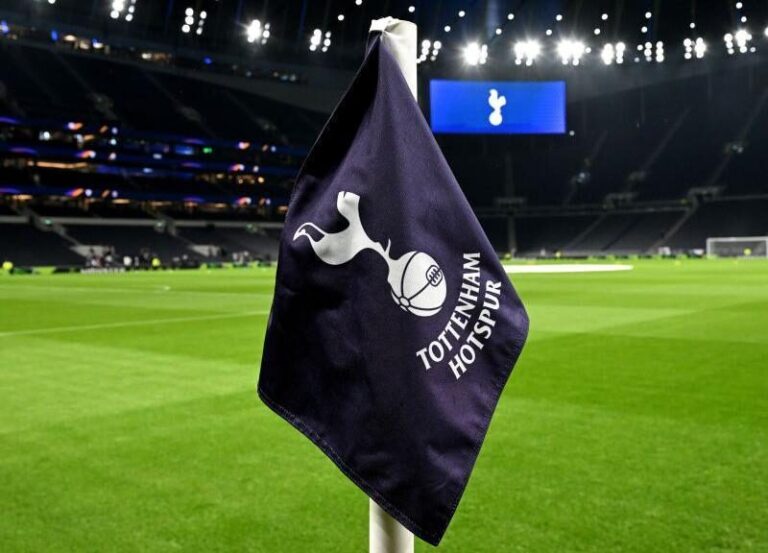 “Tottenham Fury Grows as Controversial Refereeing Calls Deepen Relegation Fears” - Nestdish